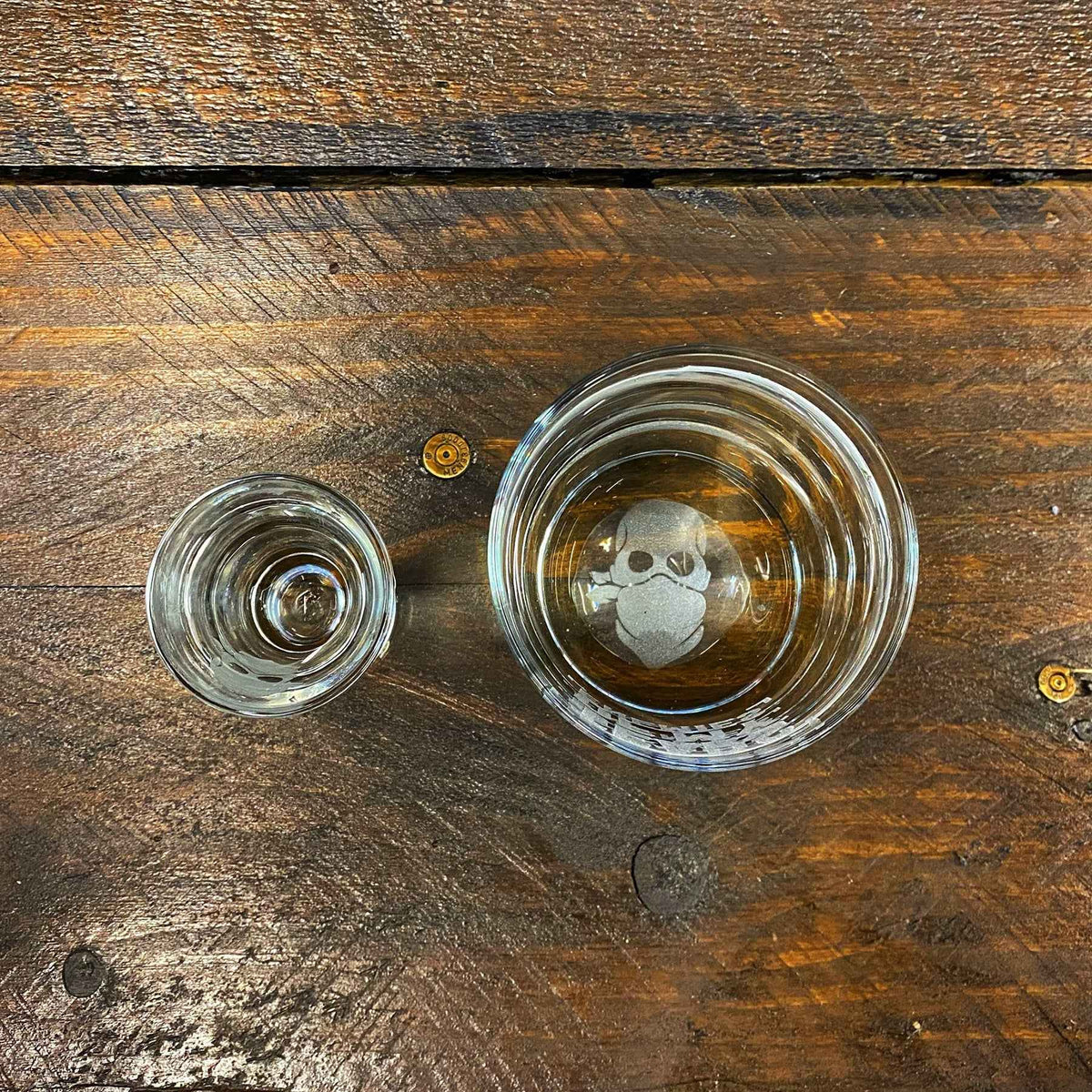 'STRENGTH AND HONOUR' WHISKY & SHOT SET